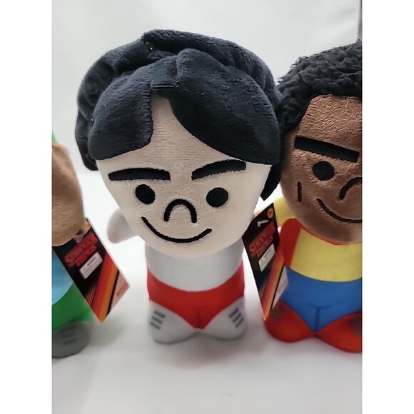 Lot Of 5 Stranger Things Mini Plush Set Eleven Dustin Lucas Mike Will 2023 New - Picture 4 of 16